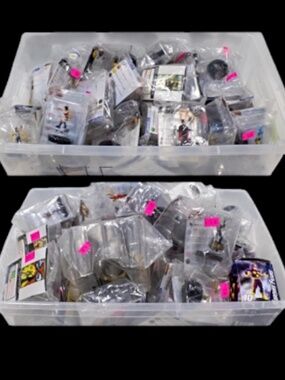 Over 100 Heroclix Model Action Heros